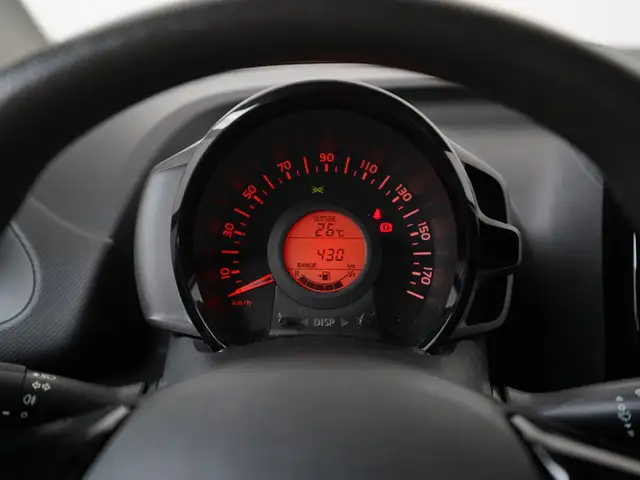 Citroen C1 view 8