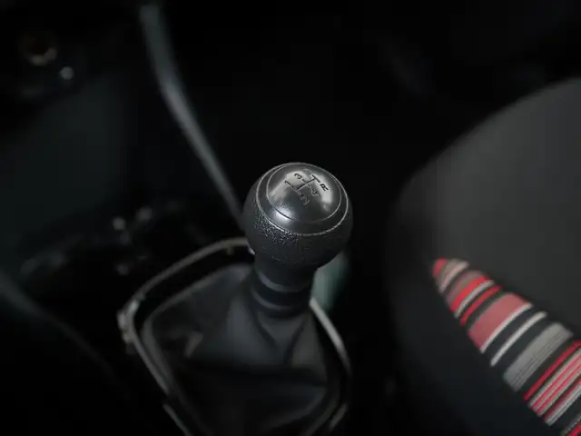 Citroen C1 view 10