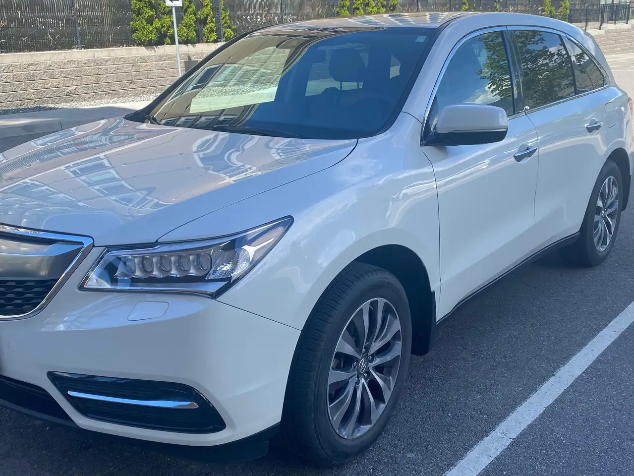 Acura MDX снимка Acura MDX