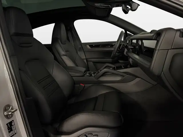 Porsche Cayenne view 13