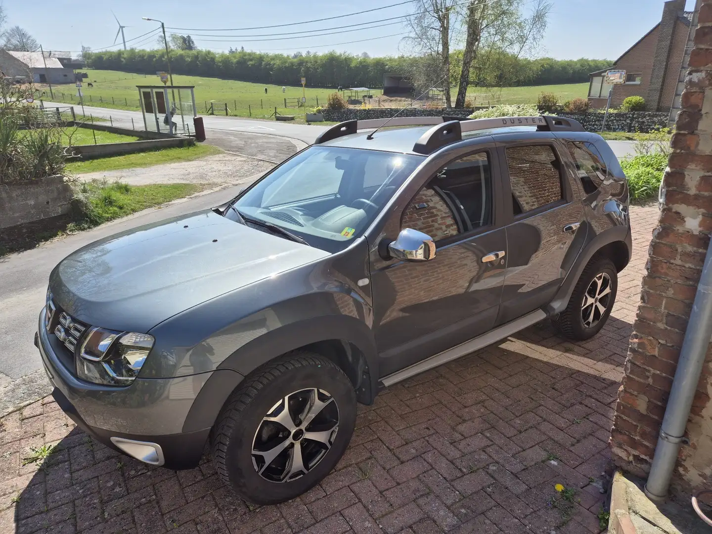 Dacia Duster 1.5 dCi 4x2 Explorer - 2