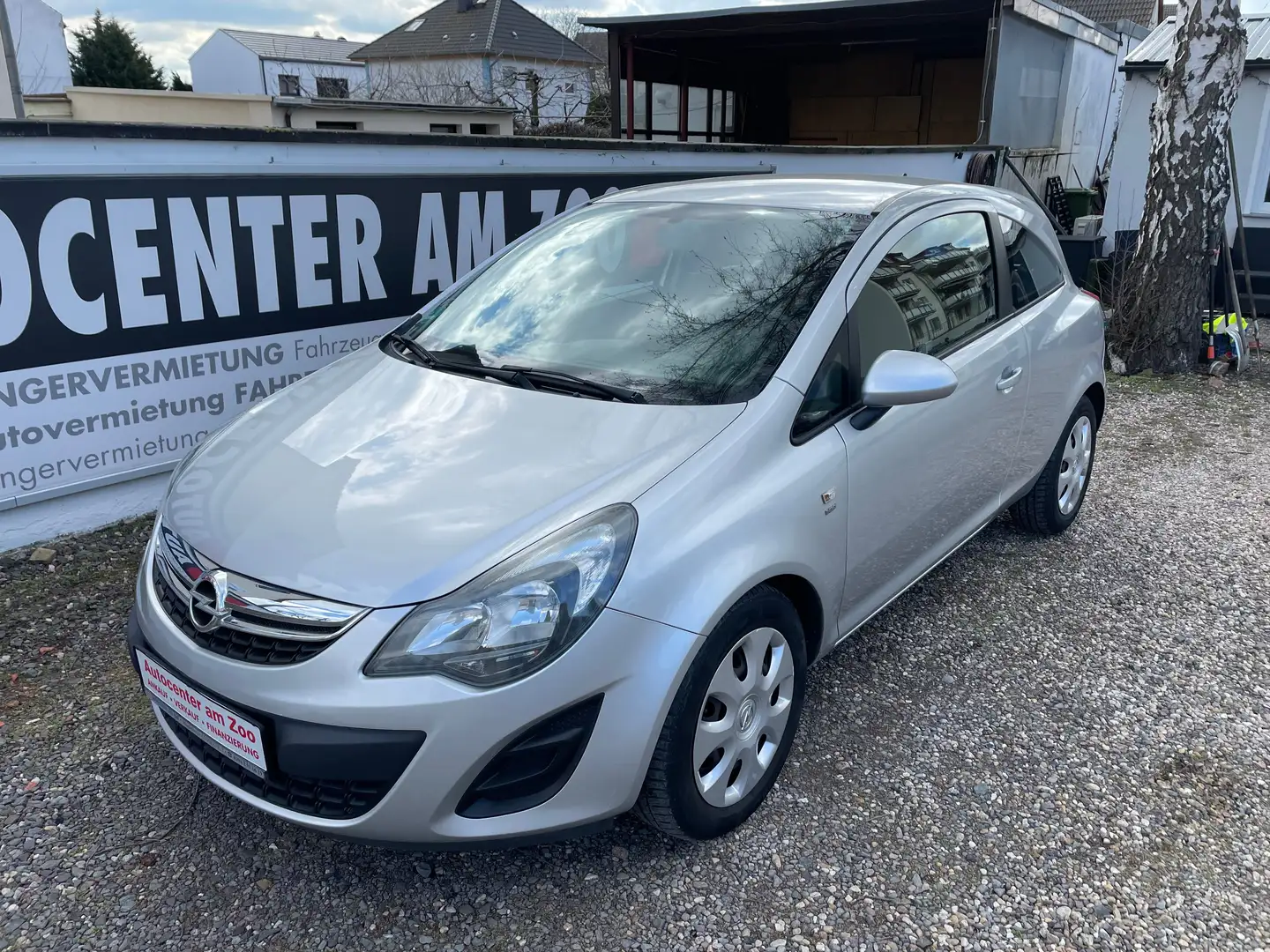 Opel Corsa Energy D Plateado - 2