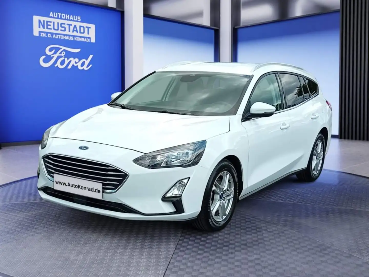 Ford Focus Turnier 1.0 Aut. COOL&CONNECT *WinterPk*Kamera* Weiß - 1