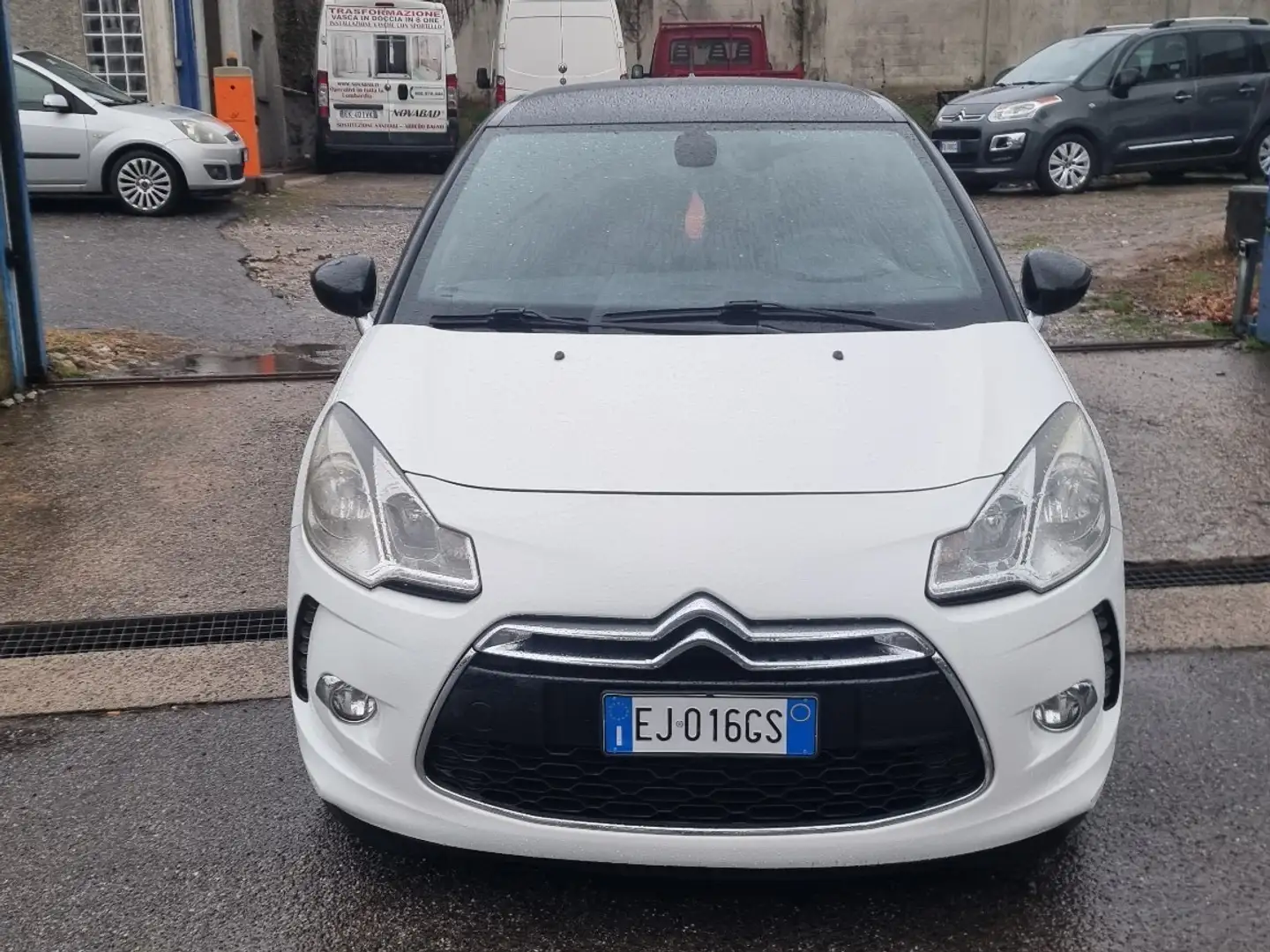 Citroen DS3 1.6 turbo thp Just Black 155cv, dis fatta 91400 Wit - 1