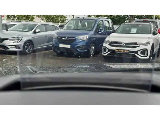 Ford Kuga view 7