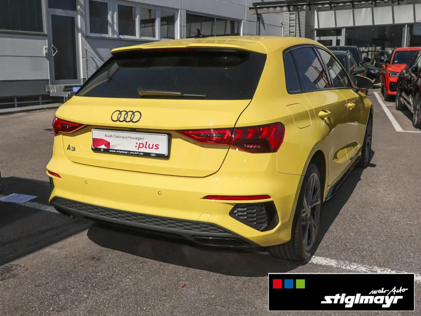 Audi A3 S-line 45 TFSIe ACC+MATRIX+NAVI+VC Gelb - 2