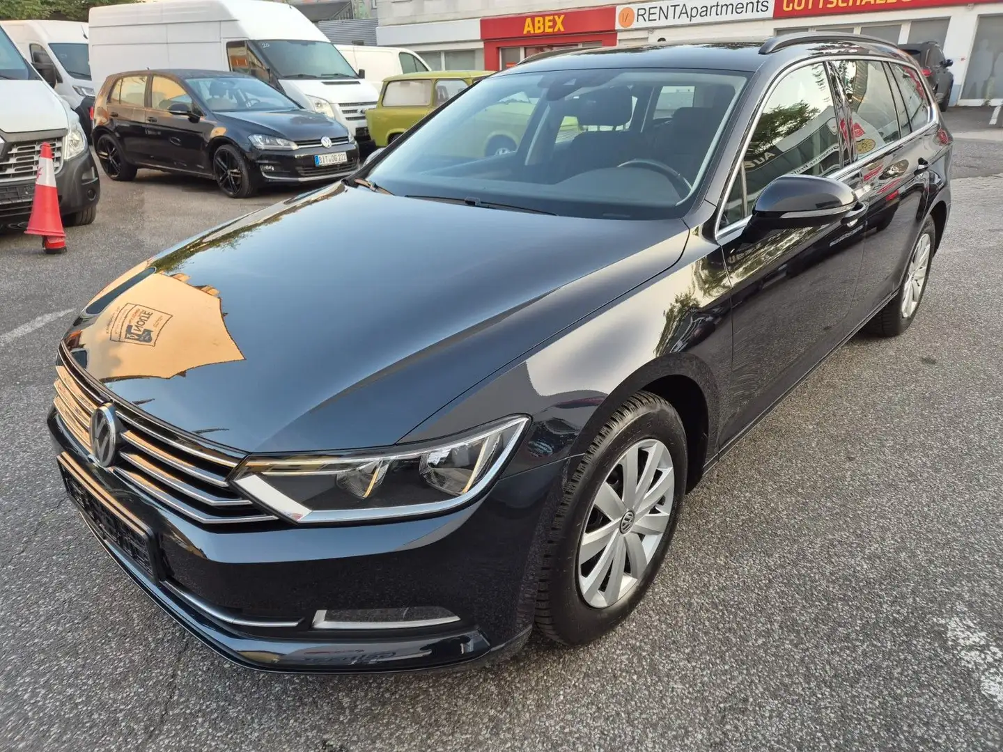 Volkswagen Passat Variant Comfortline 2.0 TDI Kamera Schwarz - 1