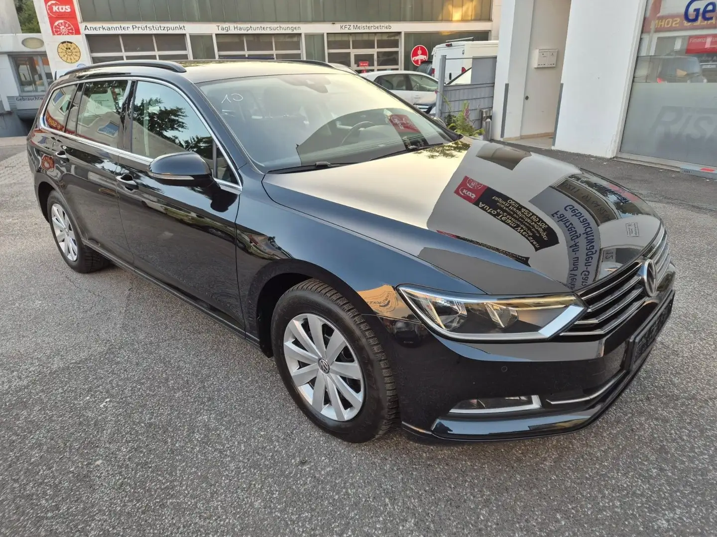 Volkswagen Passat Variant Comfortline 2.0 TDI Kamera Schwarz - 2