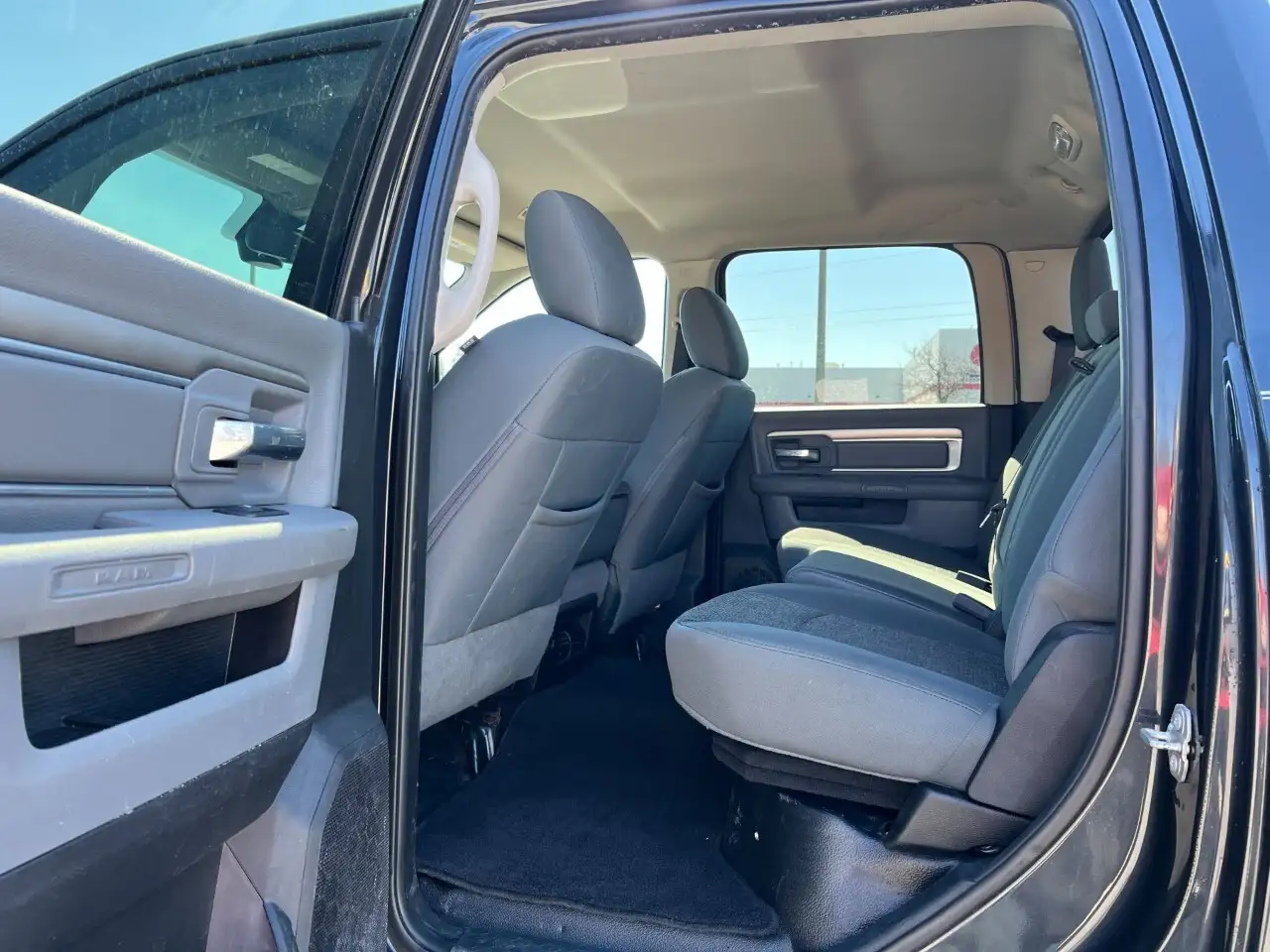 RAM 3500 photo RAM 3500