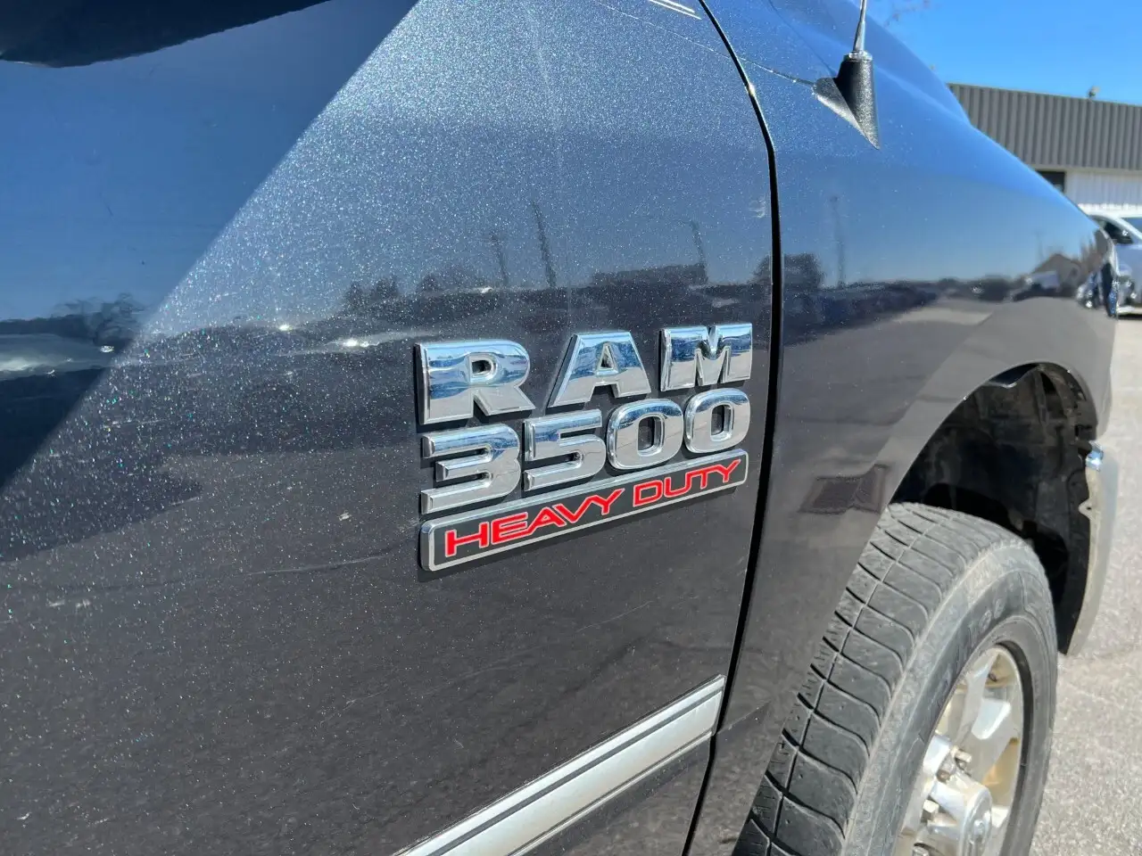 RAM 3500 photo RAM 3500