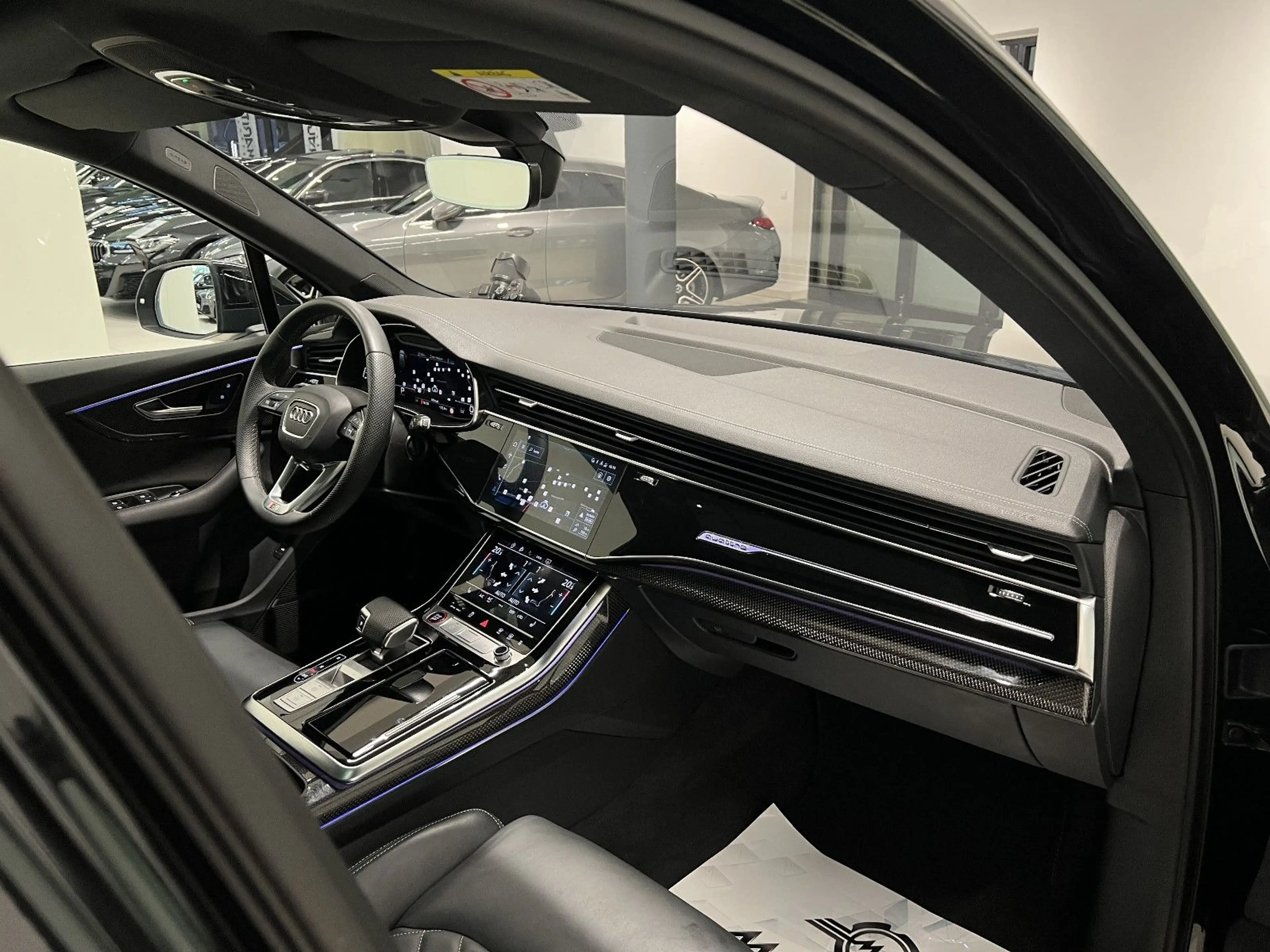Audi SQ7 4.0|RS-SITZ|SOFT|LUFT|360°|CARBON|PANO|MEMO| — photo 4