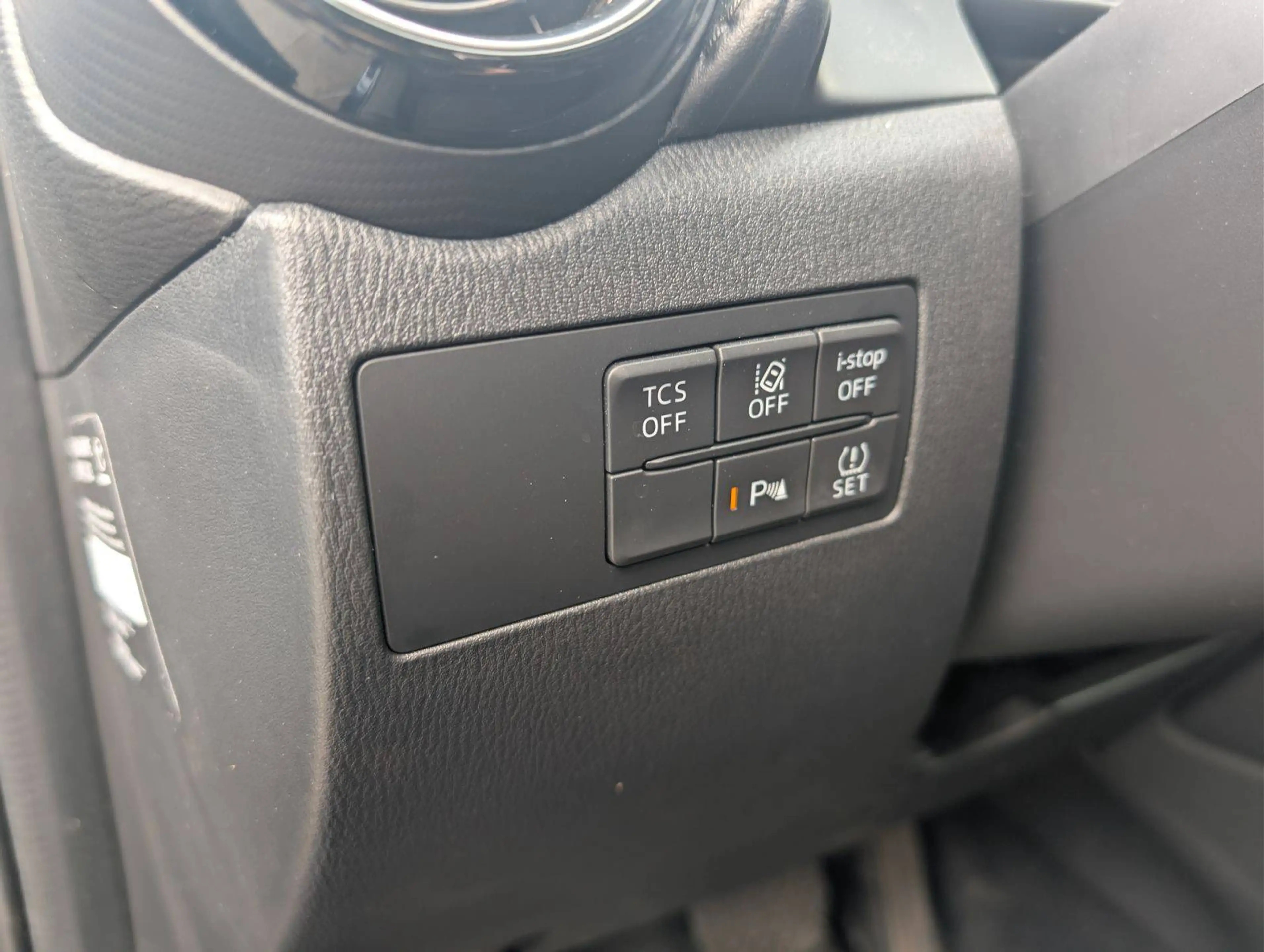 Mazda CX-3 Sports-Line Automatik/Navi+Cam/Alufelgen — photo 13