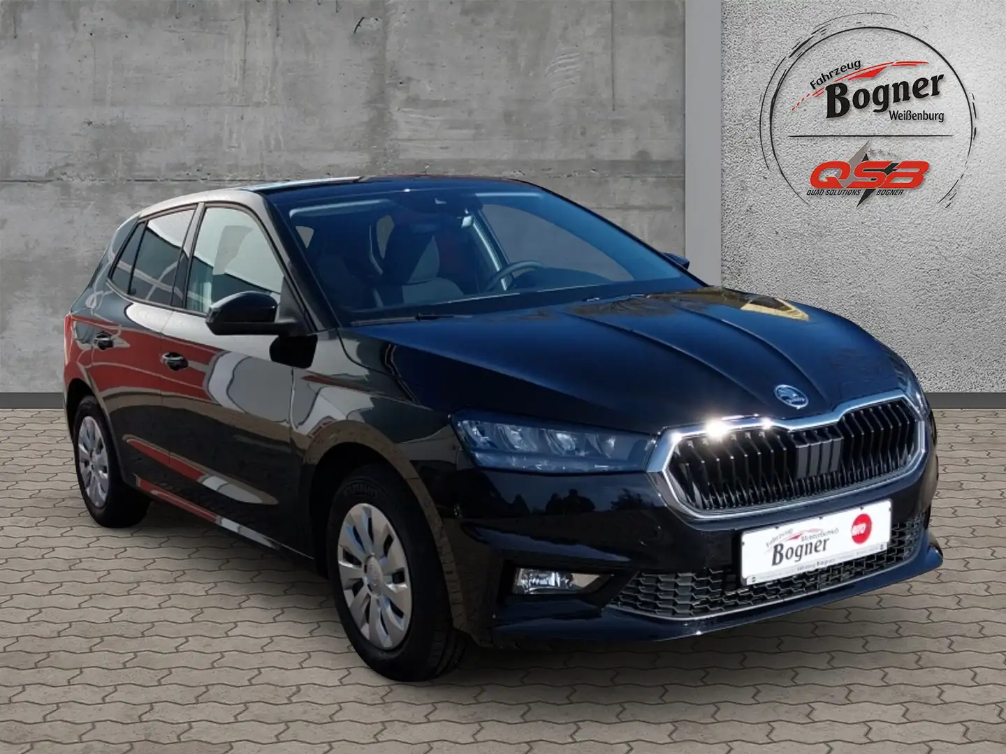 Skoda Fabia Selection 1.0 TSI DSG Winter Sunset SmartLink Schwarz - 2