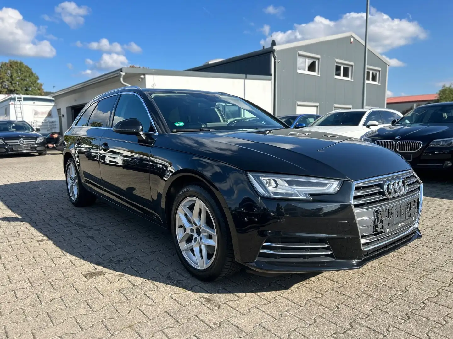 Audi A4 Avant sport Panorama Virtual Head-Up Kamera Schwarz - 2