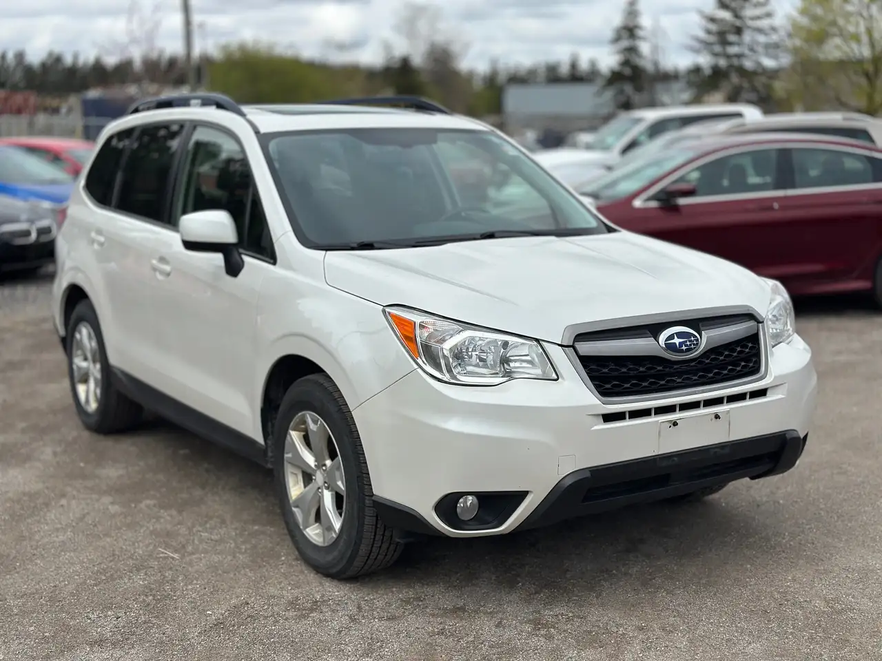 Subaru Forester снимка Subaru Forester