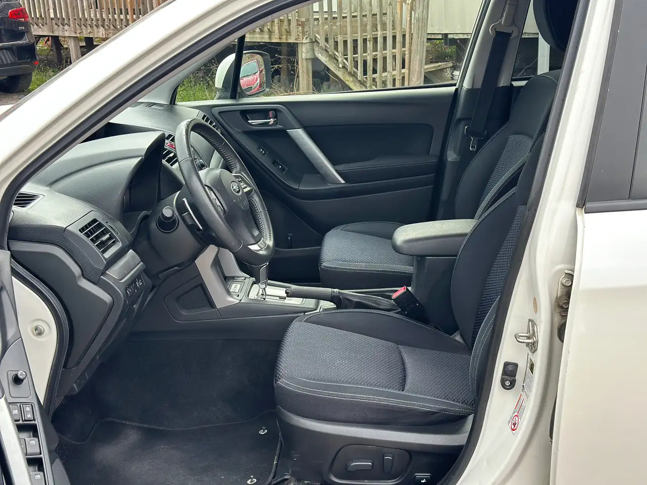Subaru Forester снимка Subaru Forester
