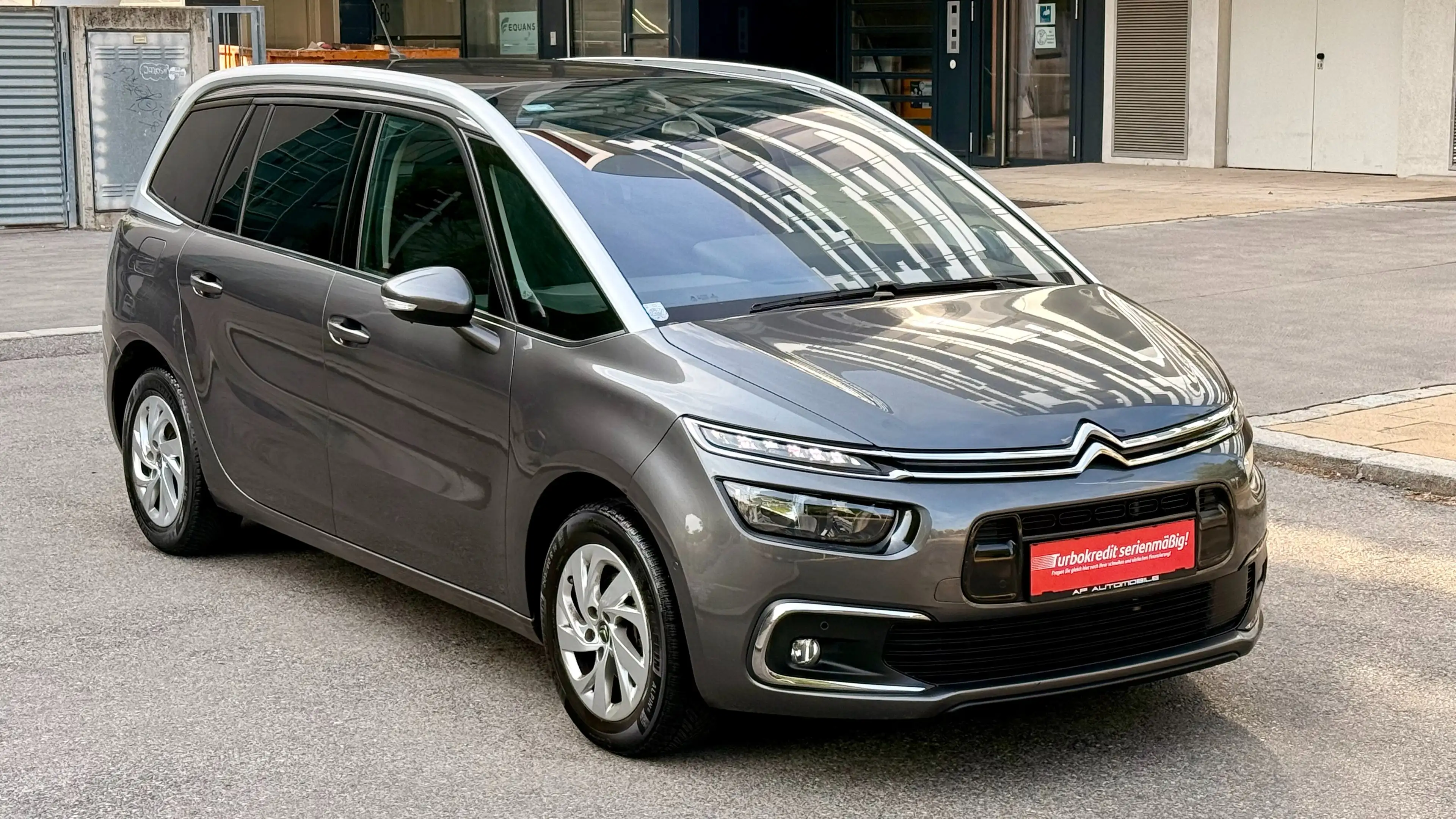 Citroen Grand C4 Picasso Grand C4 SpaceTourer Picasso 7-Sitzer BlueHDI 120 — photo 3