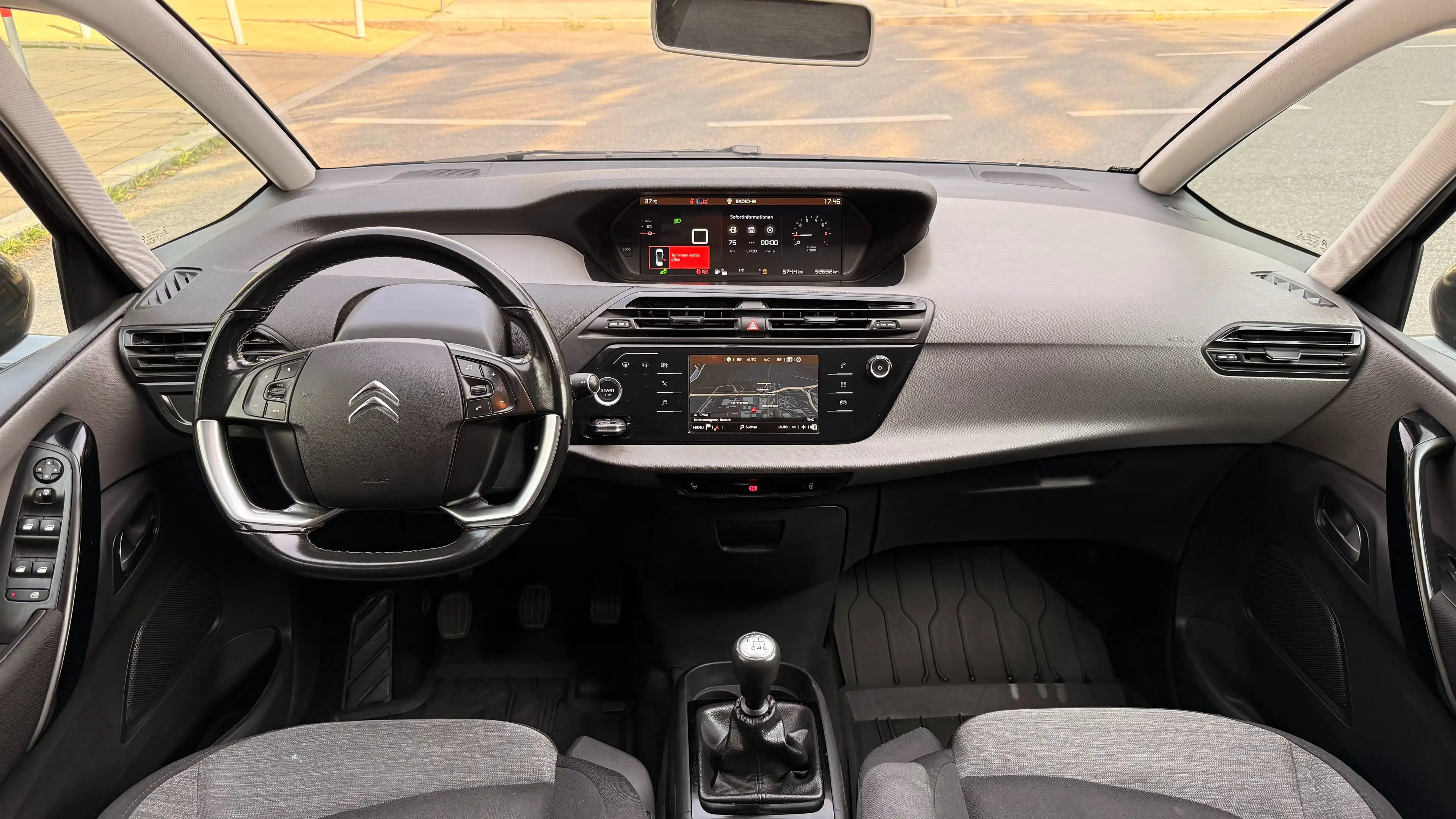 Citroen Grand C4 Picasso Grand C4 SpaceTourer Picasso 7-Sitzer BlueHDI 120 — photo 14