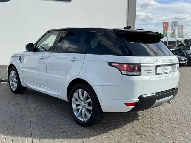 Land Rover Range Rover Sport view 5