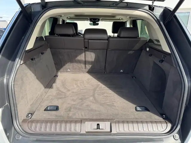 Land Rover Range Rover Sport view 25