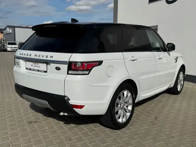 Land Rover Range Rover Sport view 6