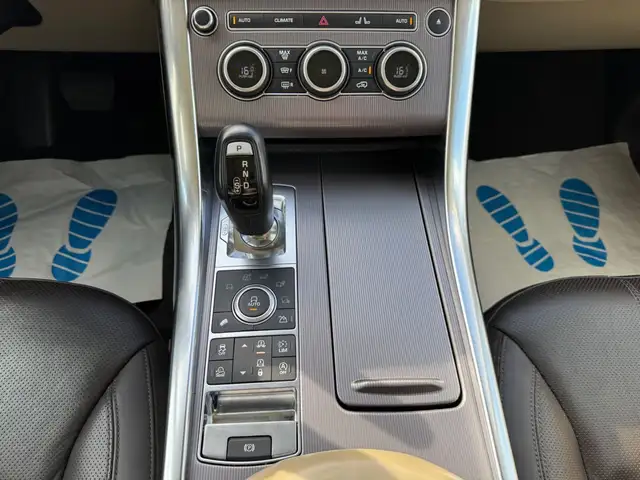Land Rover Range Rover Sport view 14