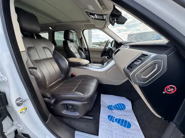 Land Rover Range Rover Sport view 18