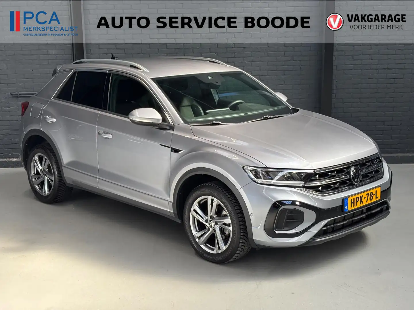 Volkswagen T-Roc 1.5 TSI (150pk) R-Line Business automaat - Apple C Grijs - 2