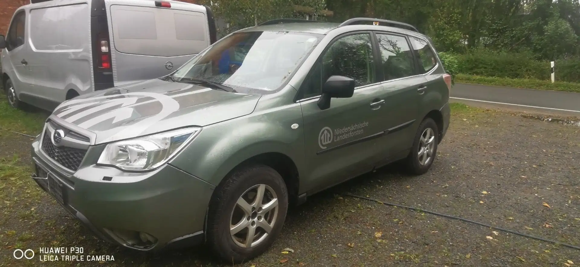 Subaru Forester Active,4x4, netto 3750€ Grün - 1