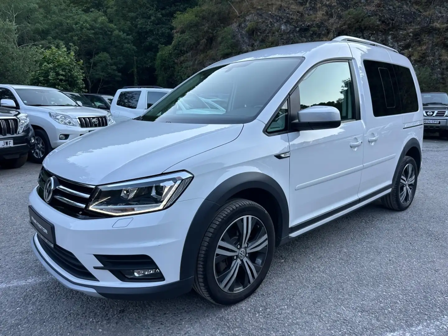 Volkswagen Caddy 2.0TDI Outdoor 110kW Blanco - 2