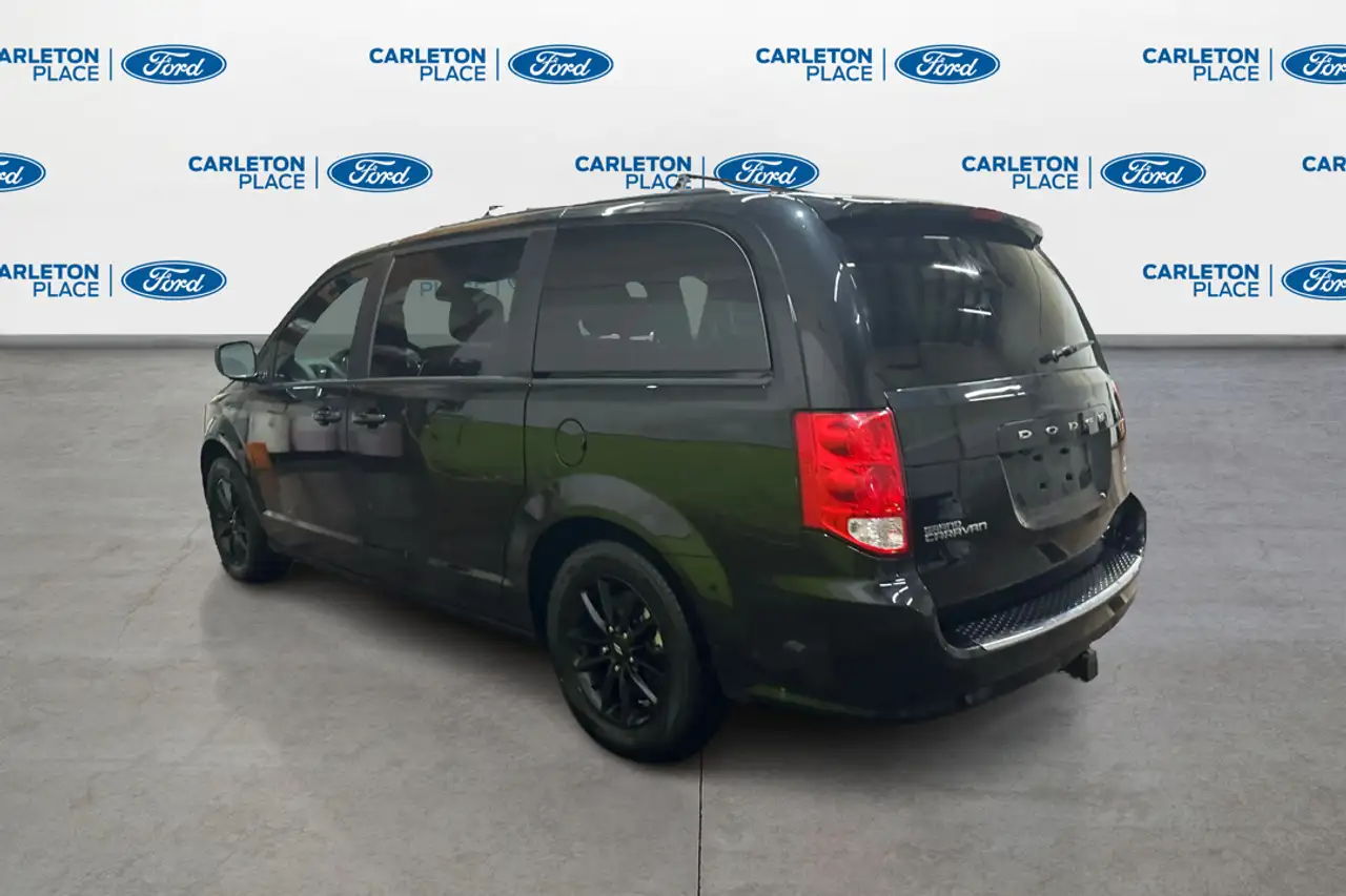 Dodge Grand Caravan fotografie Dodge Grand Caravan