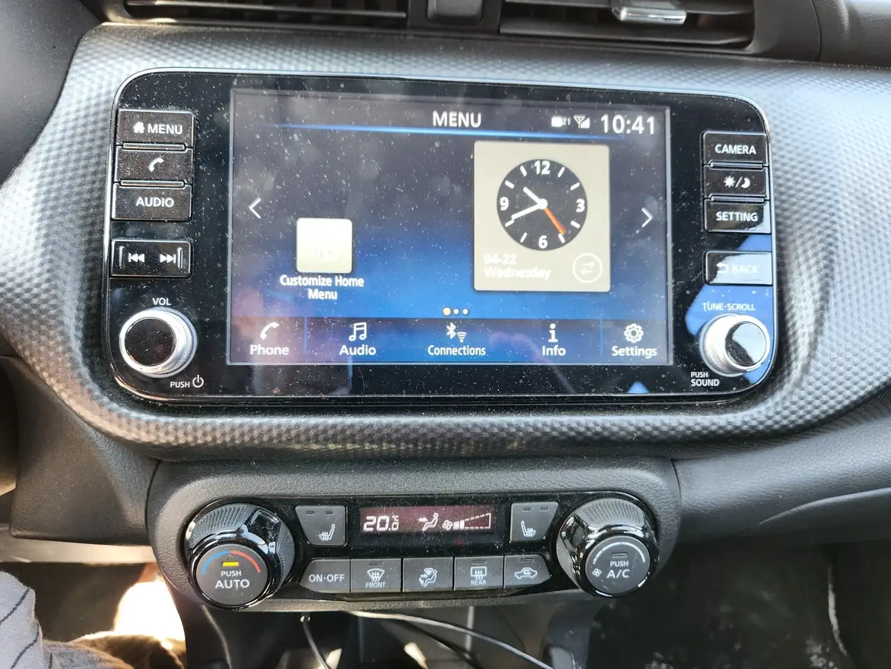Nissan Kicks снимка Nissan Kicks