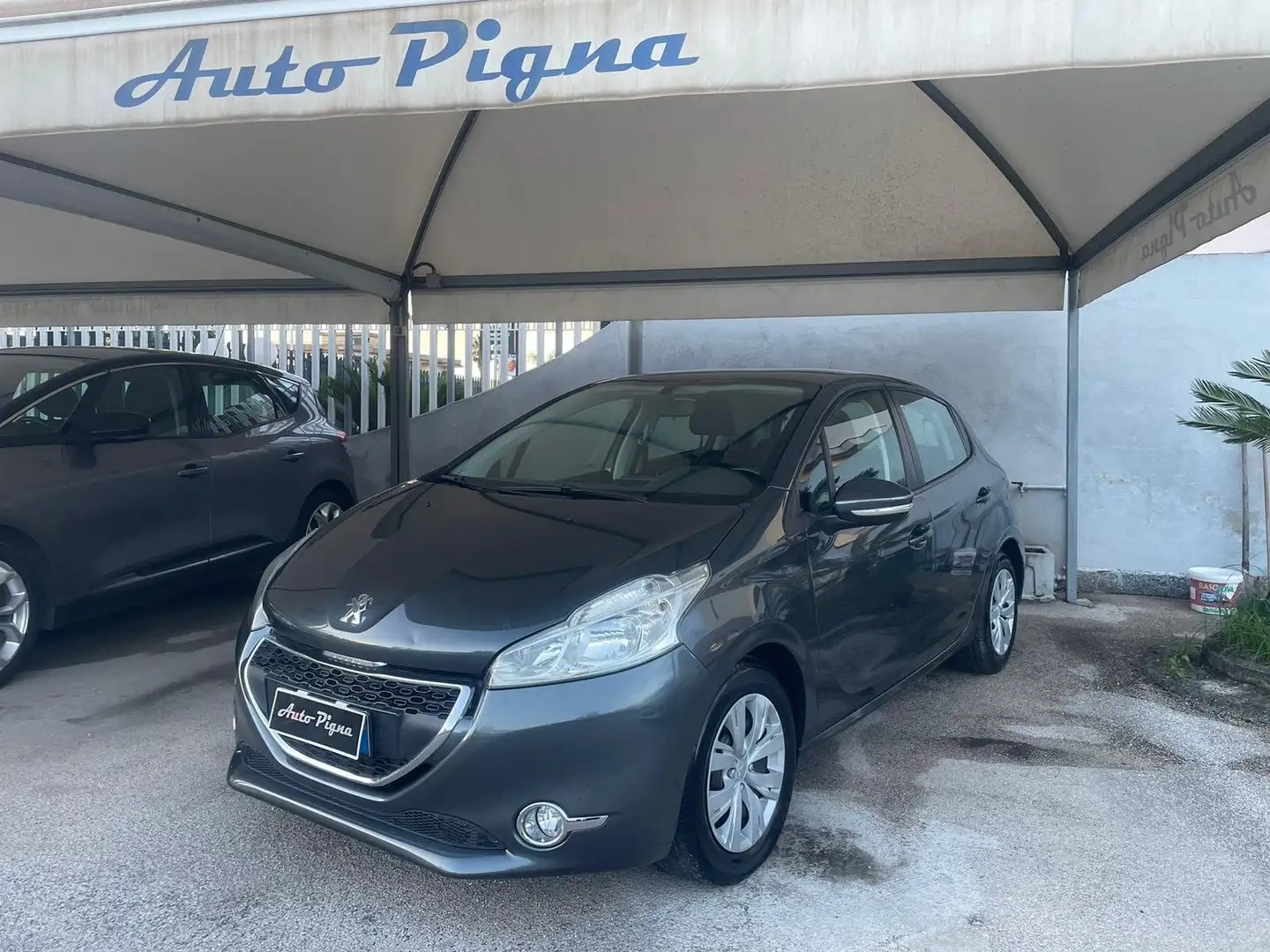 Peugeot 208 208 I 2012 5p 1.2 vti 12v Access Grijs - 1