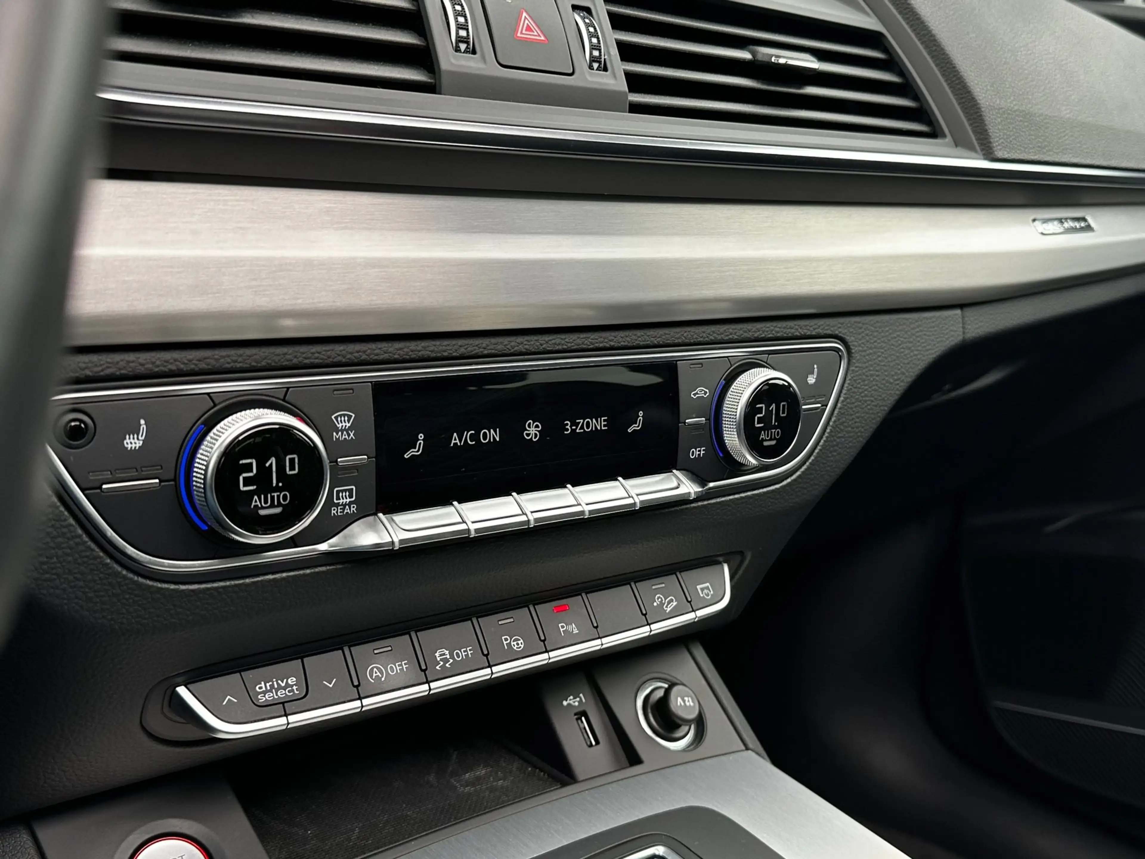 Audi Q5 3.0 TFSI SQ5 quattro | ACC | Pano | Luchtv. | Trek — photo 35
