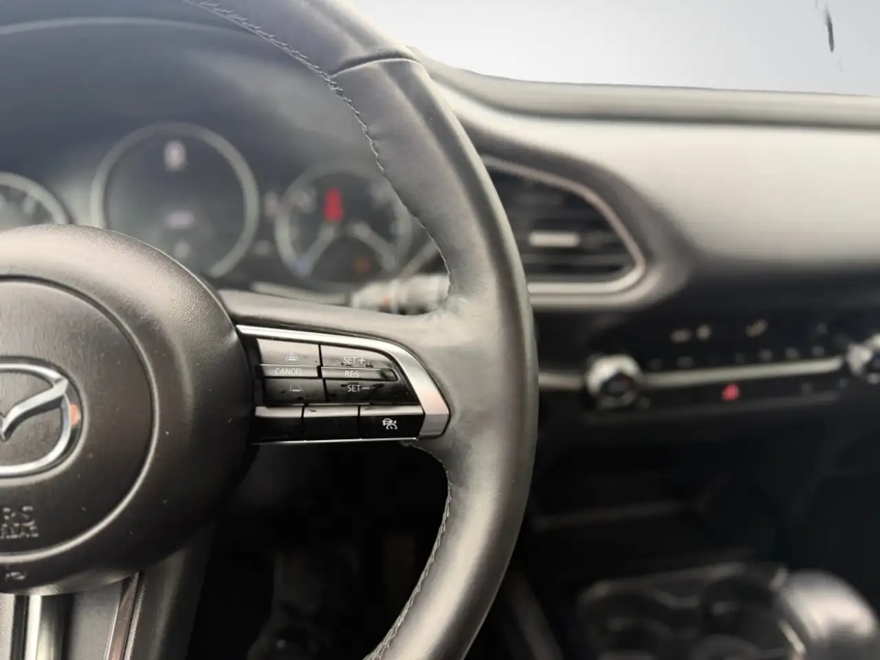 Mazda CX-30 снимка Mazda CX-30