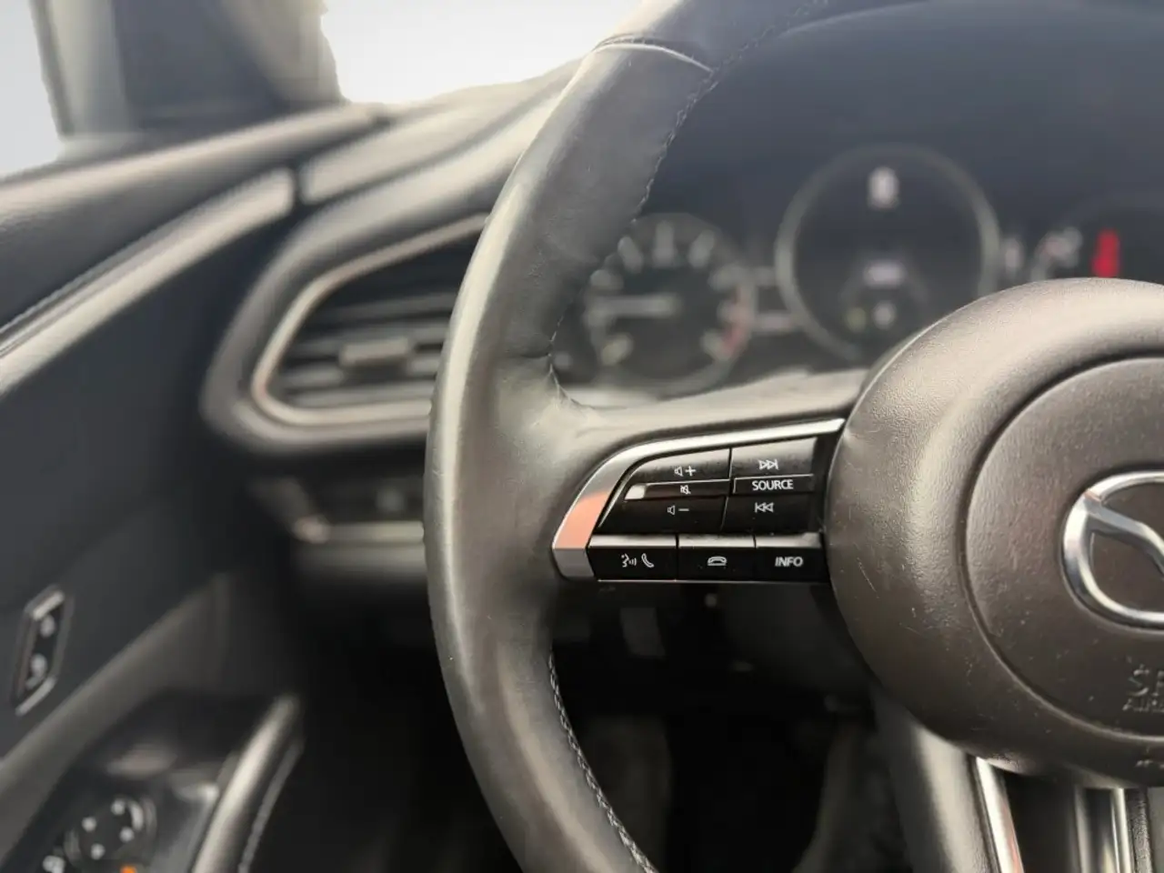 Mazda CX-30 снимка Mazda CX-30