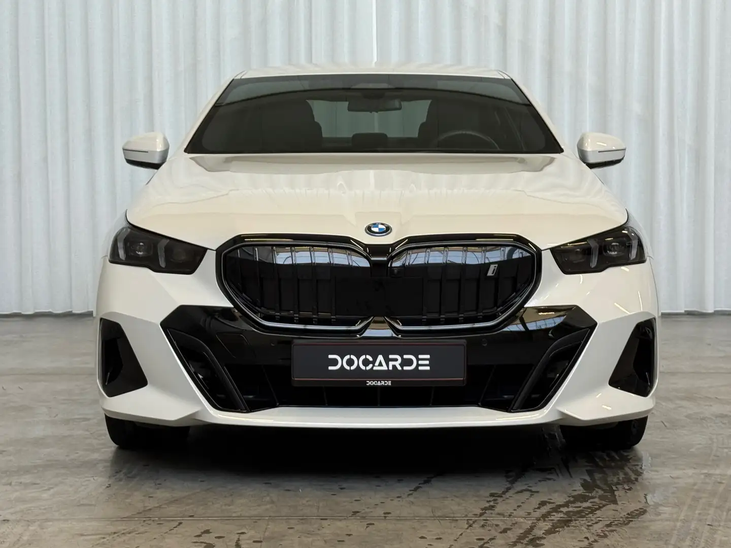 BMW i5 eDrive40 | M-Sport | FULL OPTION | NP: €101.575 Blanc - 2