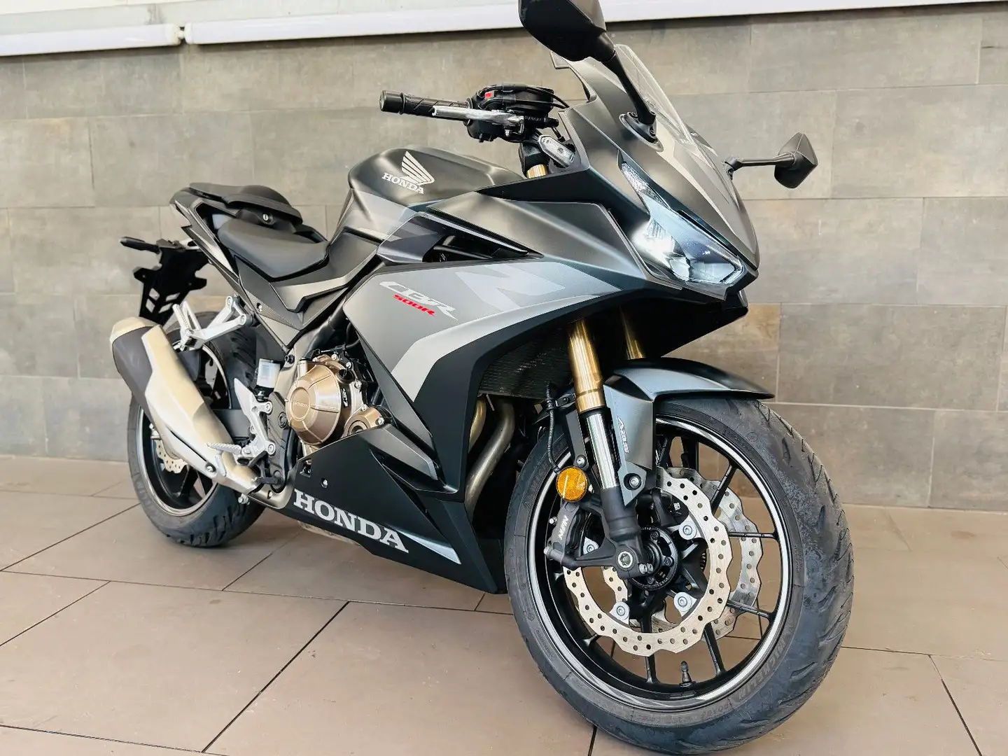 Honda CBR 500 R LED 1. Hand Nero - 2