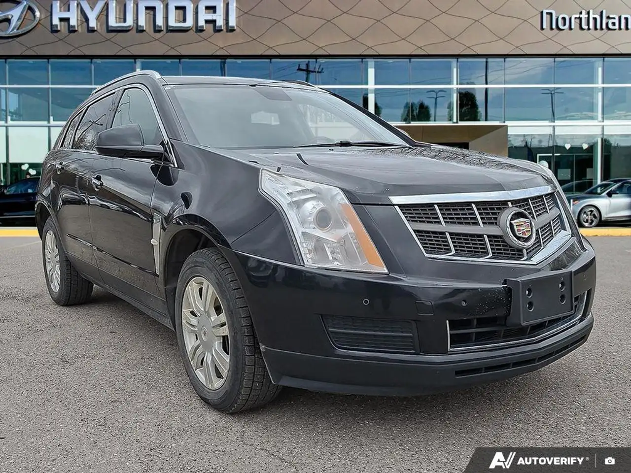 Cadillac SRX снимка Cadillac SRX