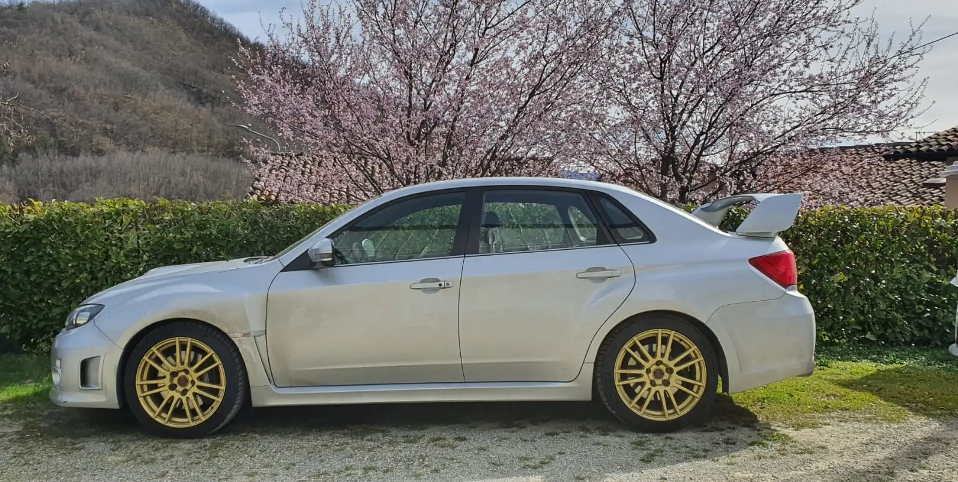 Subaru WRX Sti Stříbrná - 2