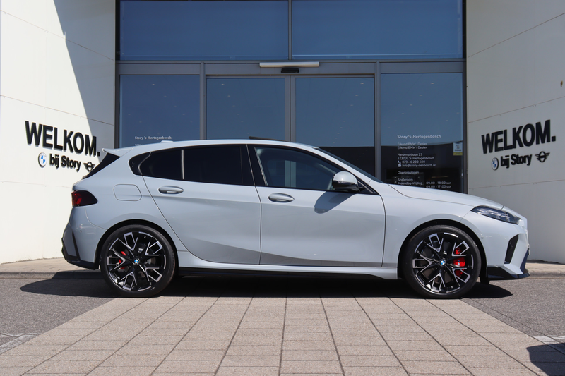 BMW 120 1 Serie M Sport Automaat / Trekhaak / Achteruitrij — photo 9