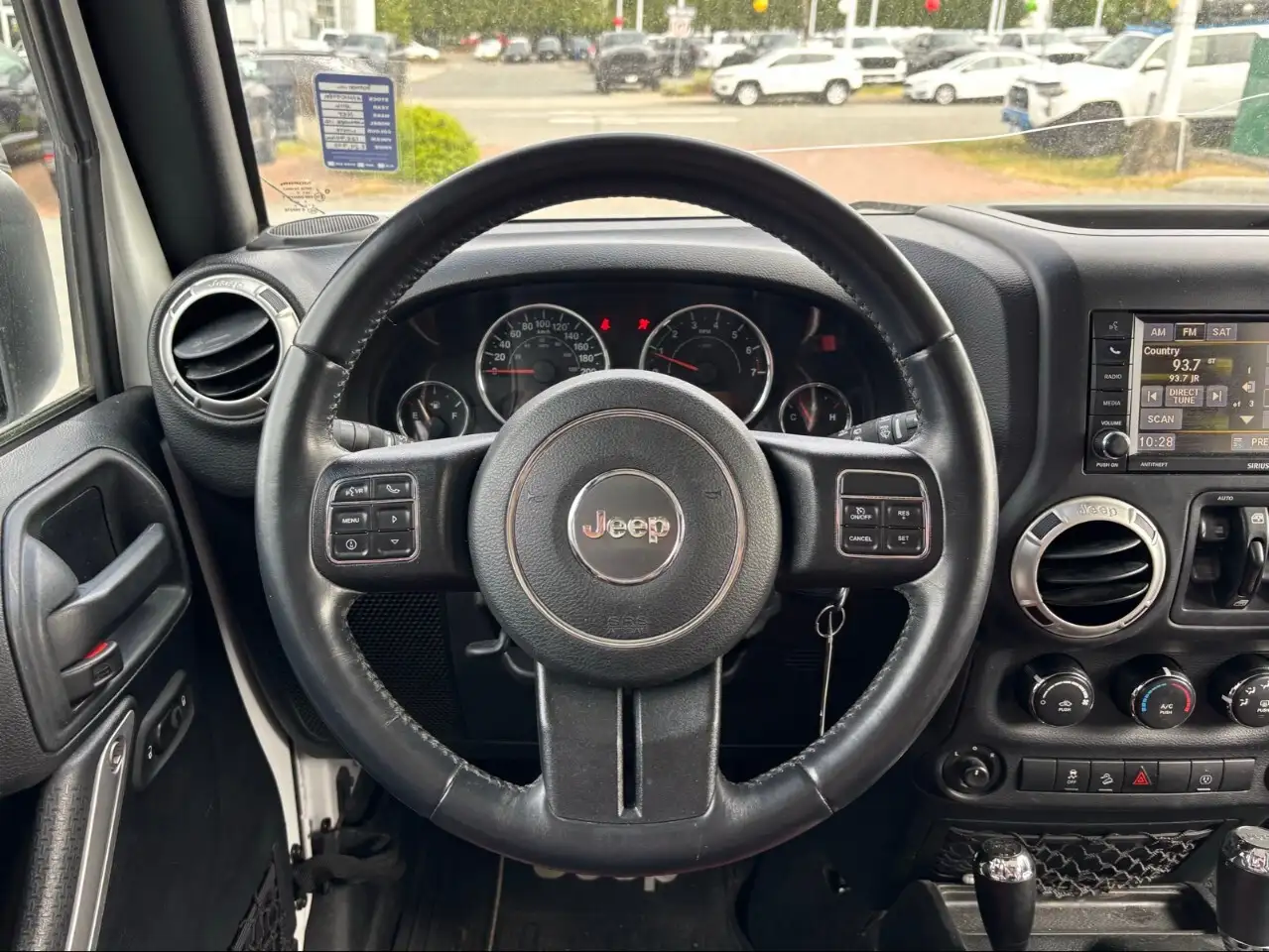 Jeep Wrangler снимка Jeep Wrangler