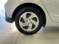 Hyundai i20 1.2 MPI Essence Gris - thumbnail 27