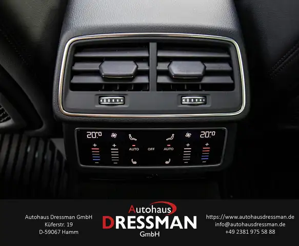 Audi RS6 view 25
