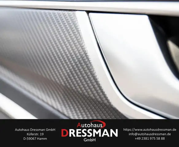 Audi RS6 view 17