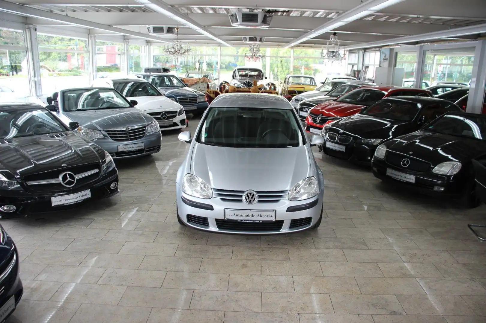 Volkswagen Golf V Lim. Trendline Silber - 1