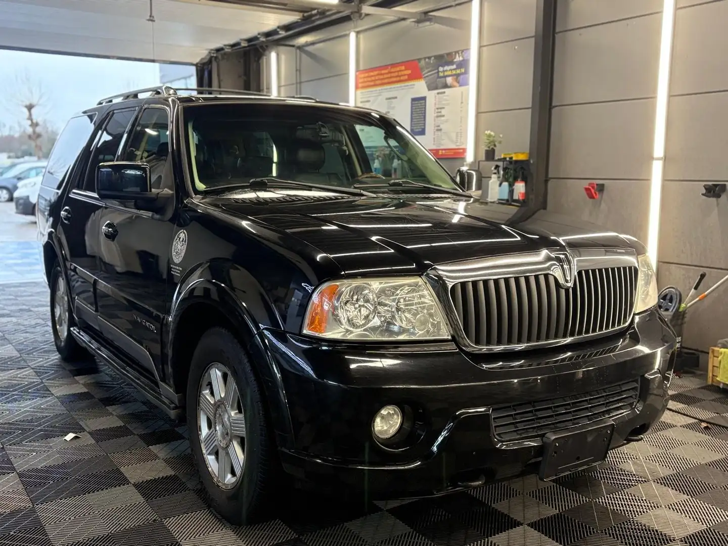 Lincoln Navigator 5.4L 8-ZITPLAATSEN BJ.2003 276.456 MILES - 1