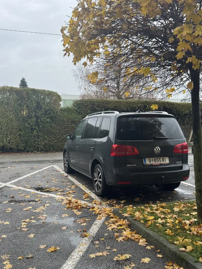 Volkswagen Touran Comfortline 2,0 BMT TDI DPF Grau - 2