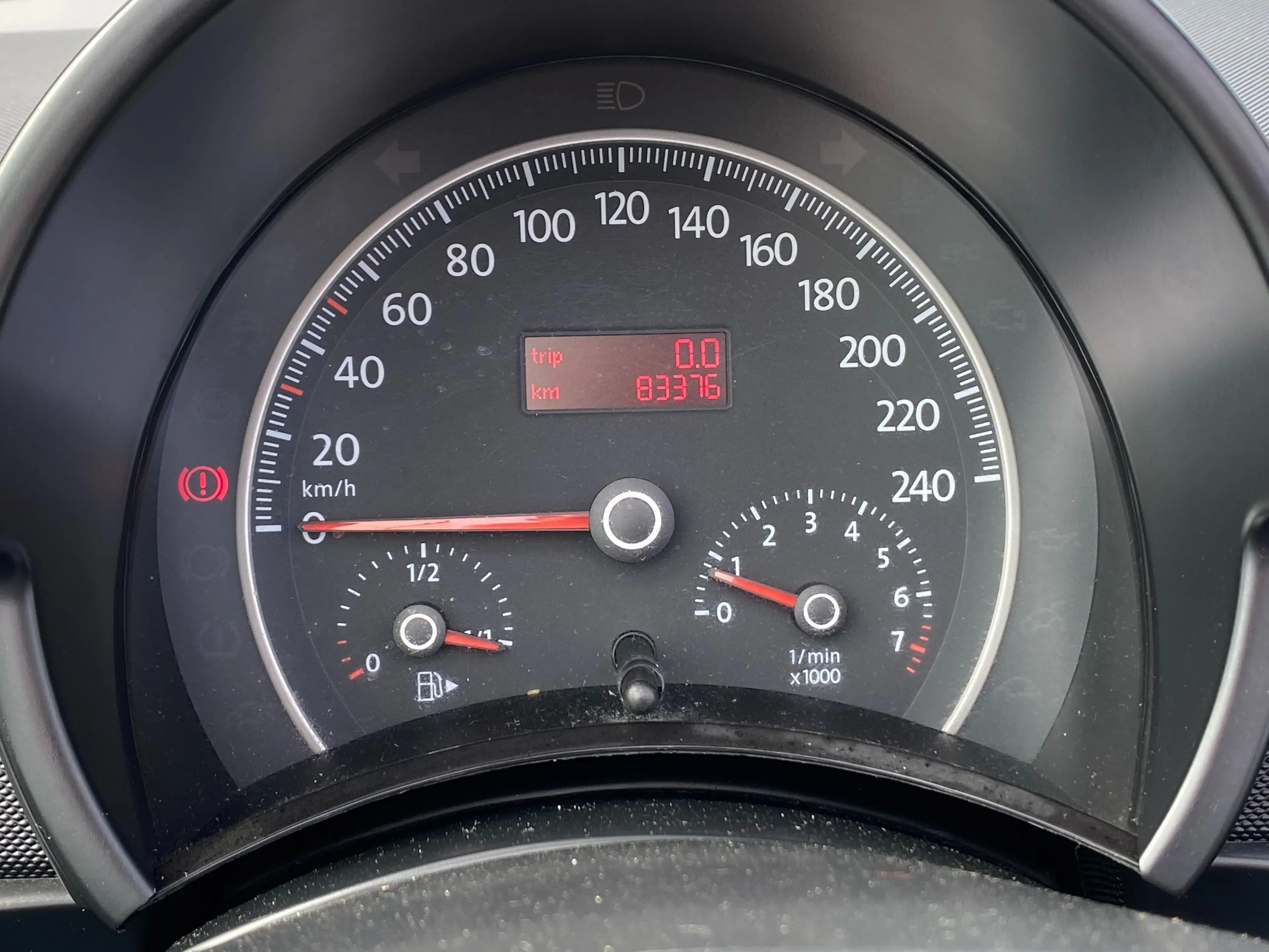 Volkswagen New Beetle Cabriolet 2.0 United — photo 25