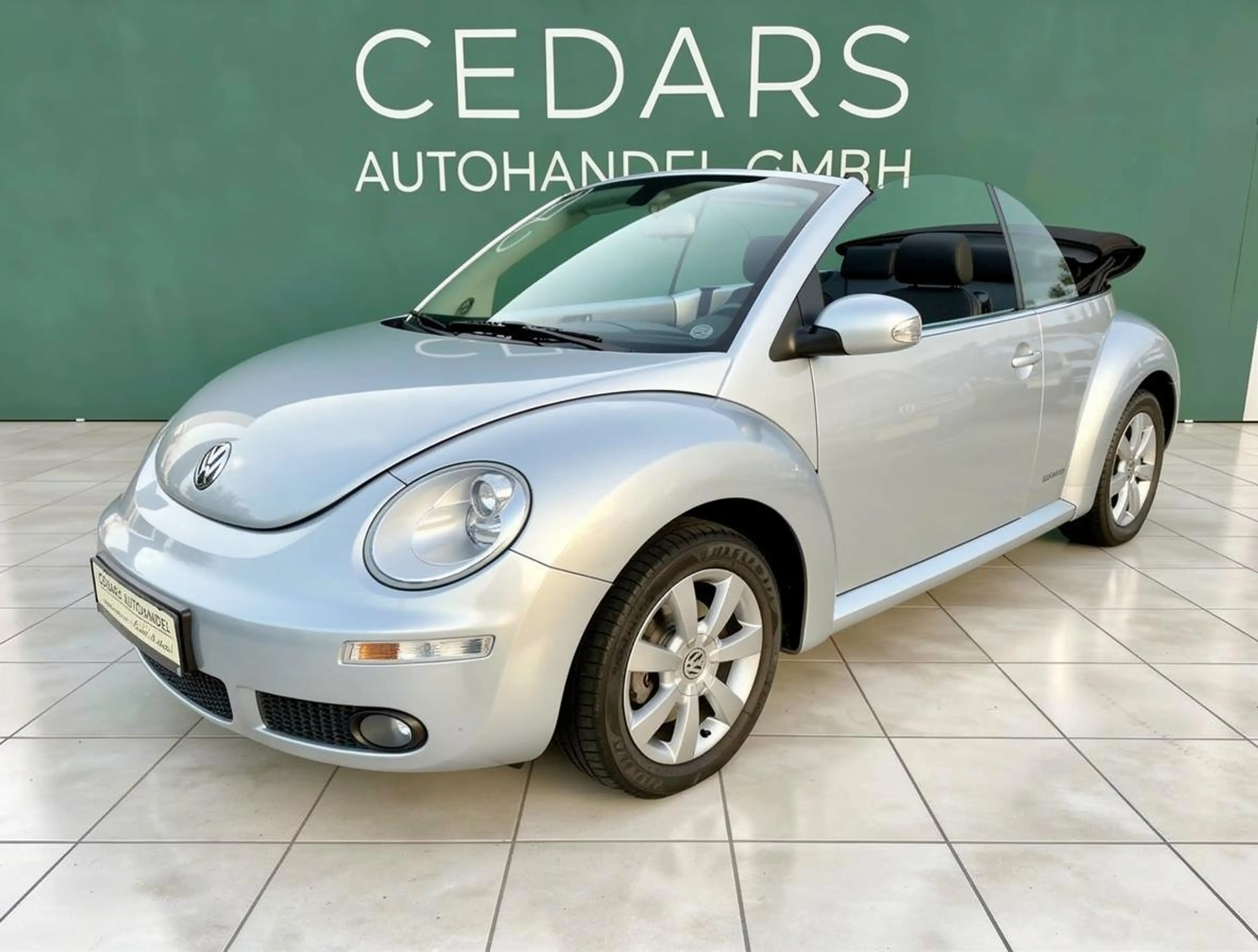 Volkswagen New Beetle Cabriolet 2.0 United